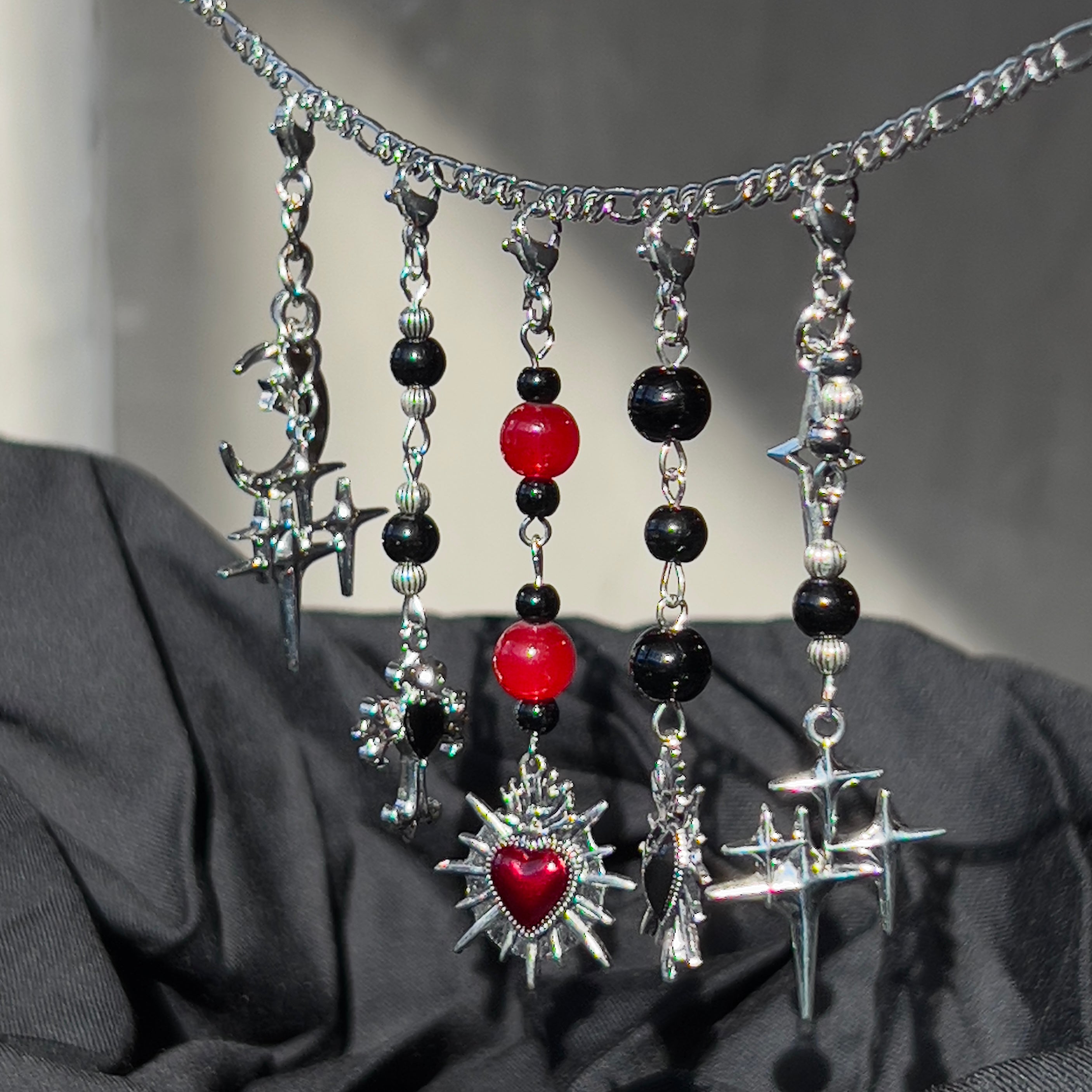 LANG x kyrakyra* Carnations & Love Notes